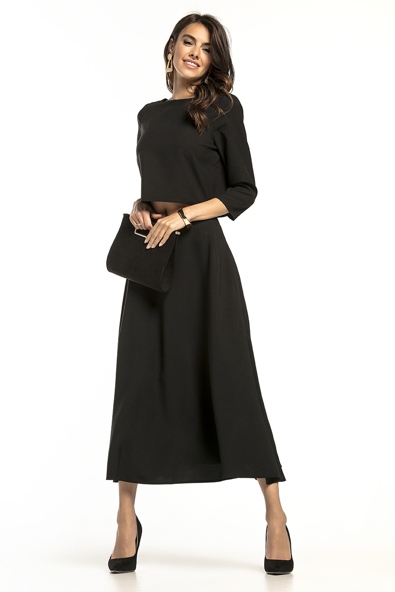 بلوزة نسائية بوليستر عالي الجودة وإيلاستين لمرونة مريحة من Tessita – موديل 136270