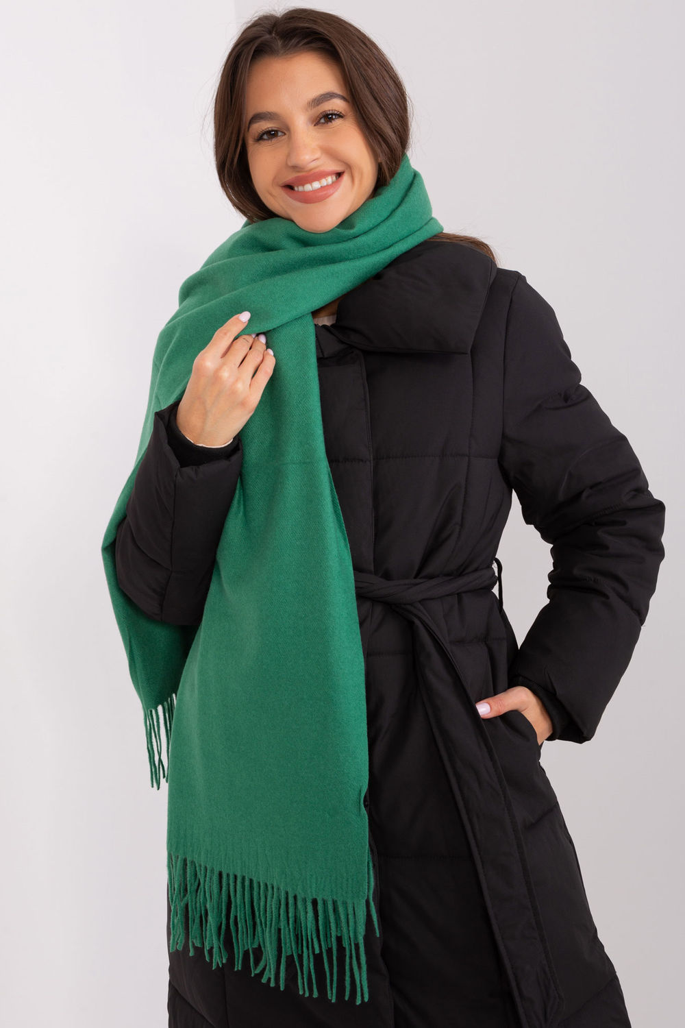Shawl model 187608 AT
