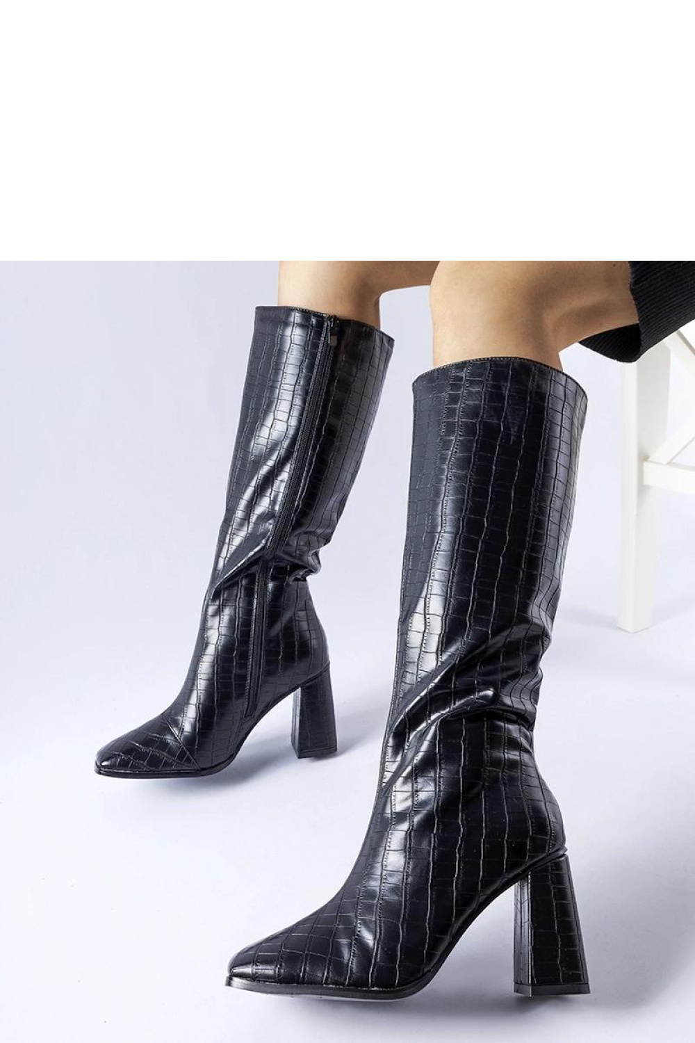 طقم ملابس نسائي من Solea – موديل 204730