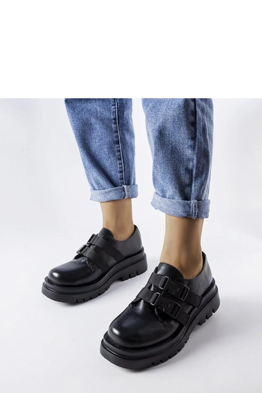 Half shoes model 207041 Solea