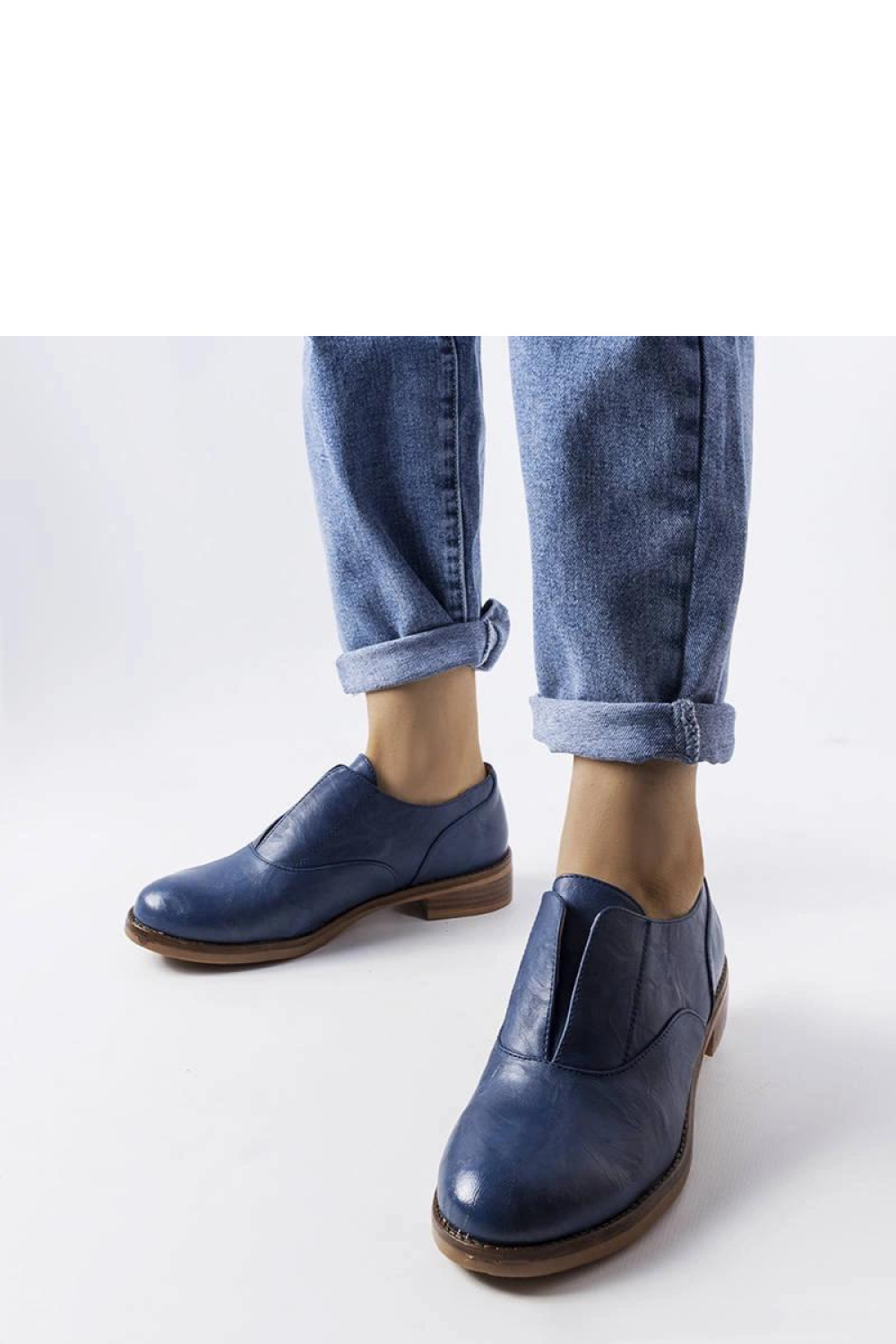 Half shoes model 207057 Solea