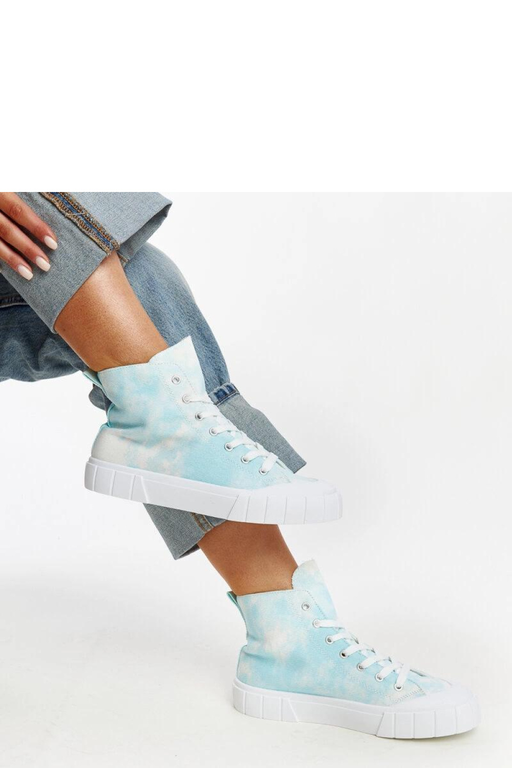 Sneakers model 207370 Solea