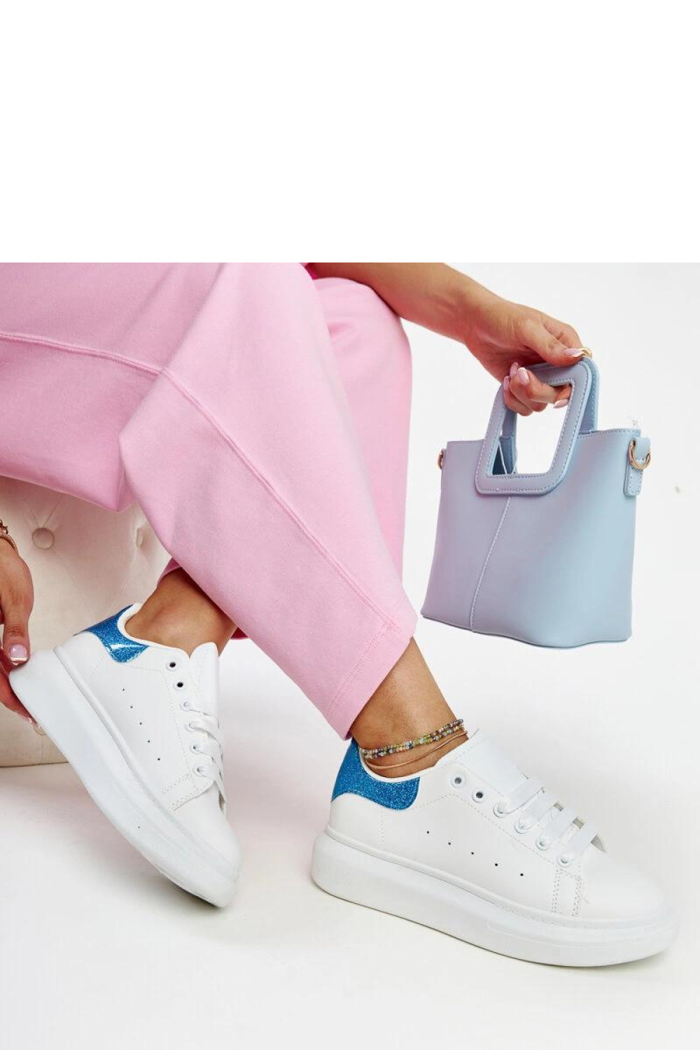 Sneakers model 207496 Solea