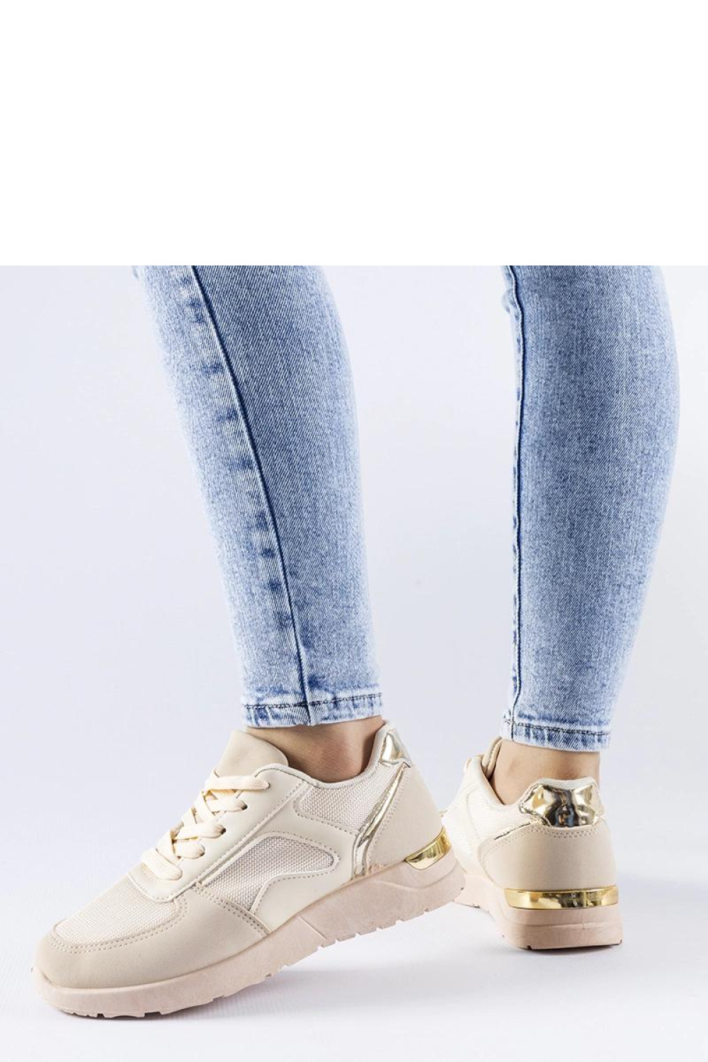 Sneakers model 207641 Solea