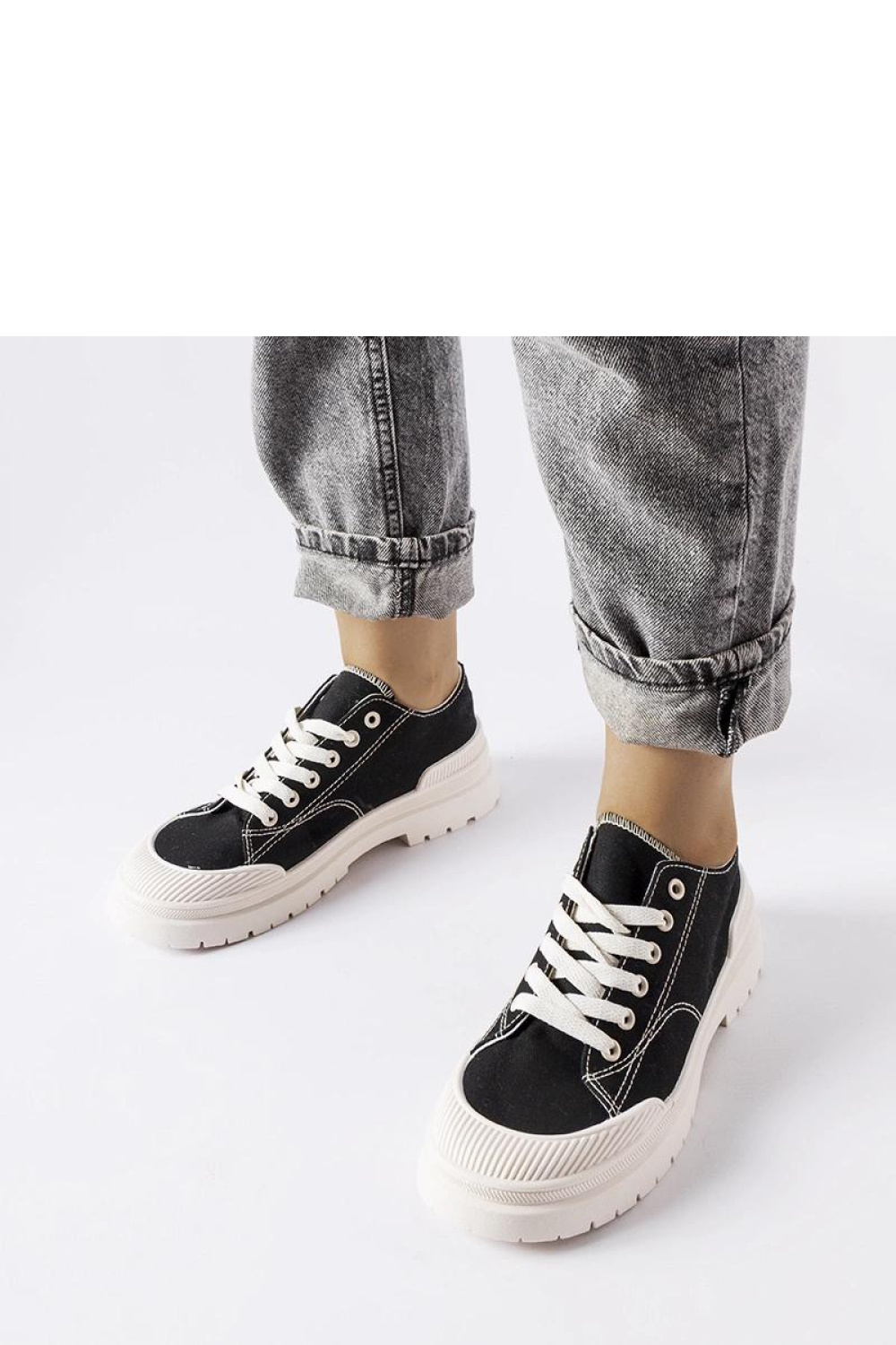 Sneakers model 207705 Solea