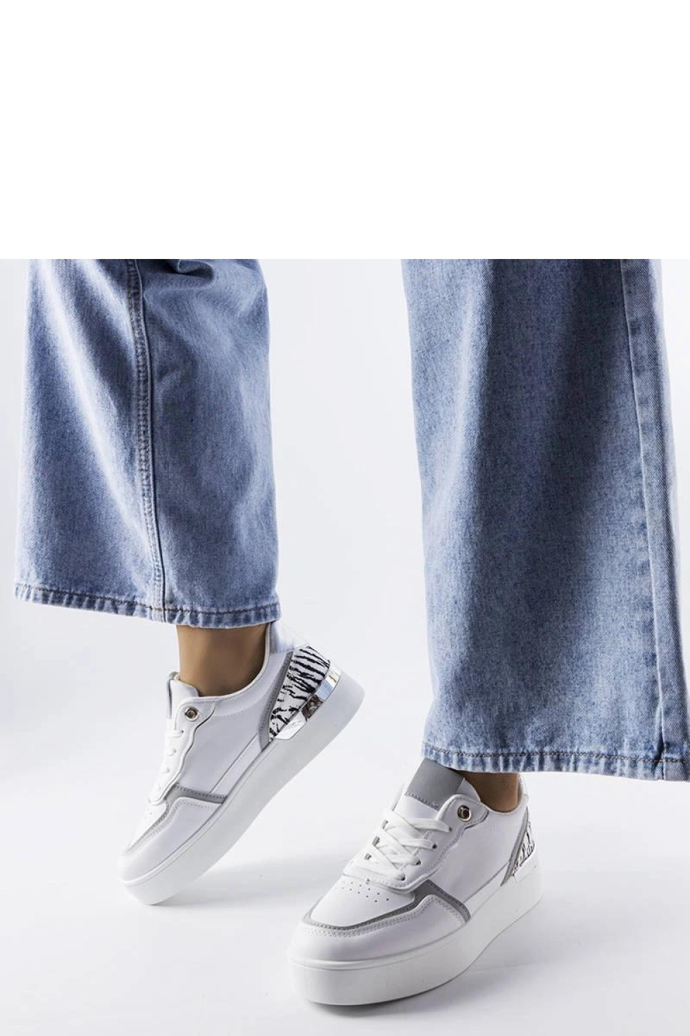 Sneakers model 207885 Solea