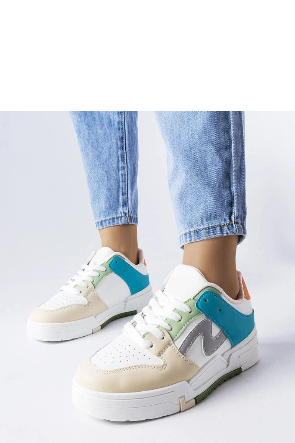 Sneakers model 207905 Solea