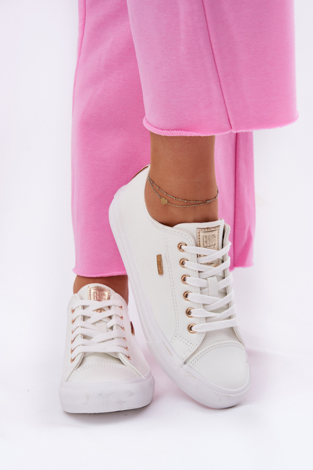 Sneakers model 211352 Step in style