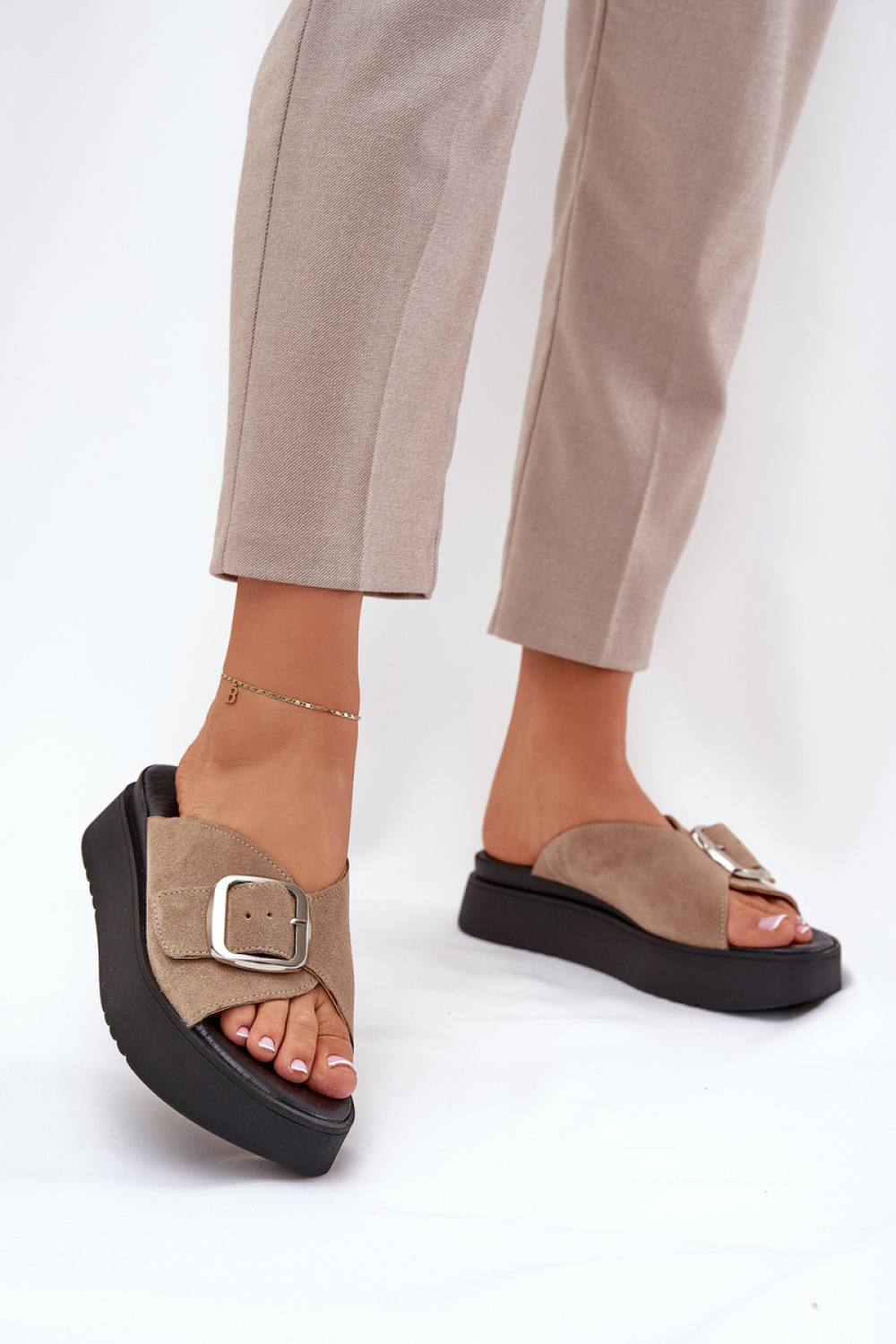 Flip-flops model 211968 Step in style