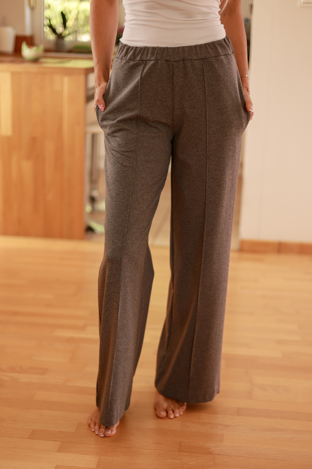 Women trousers model 214170 Mirale