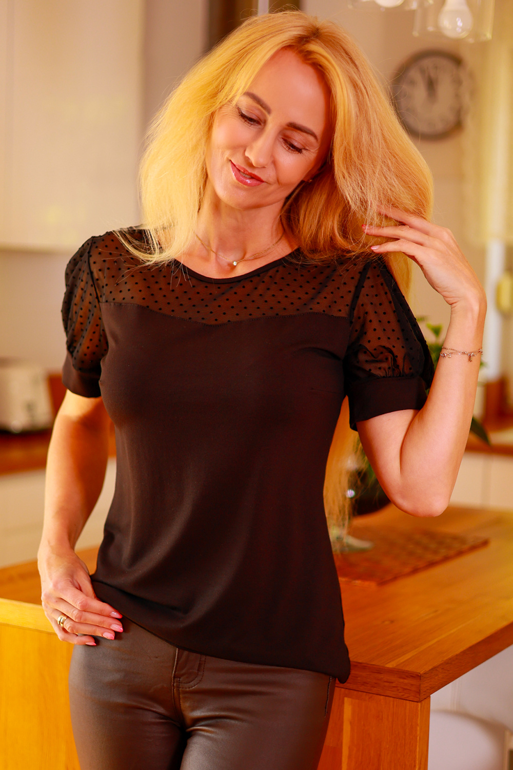 Blouse model 214218 Mirale