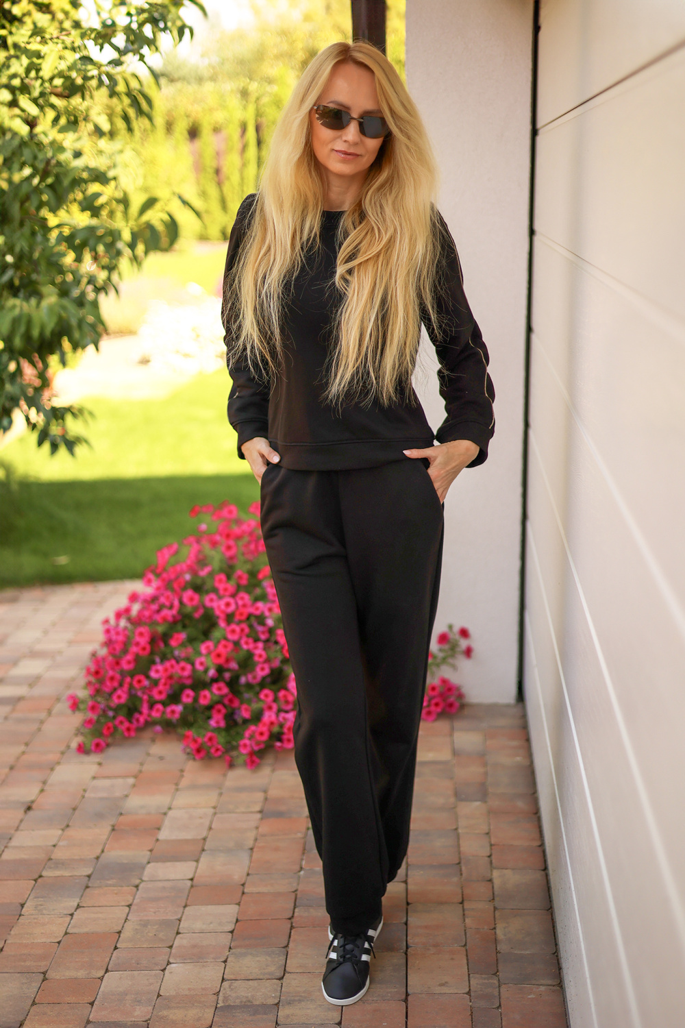 Set model 214264 Mirale