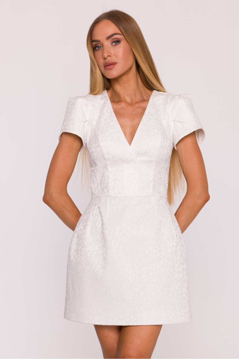 فستان نسائي قطن ناعم وبوليستر عالي الجودة وإيلاستين لمرونة مريحة من Moe – موديل 216603