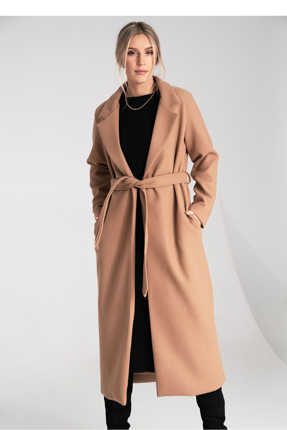 Coat model 217100 Figl