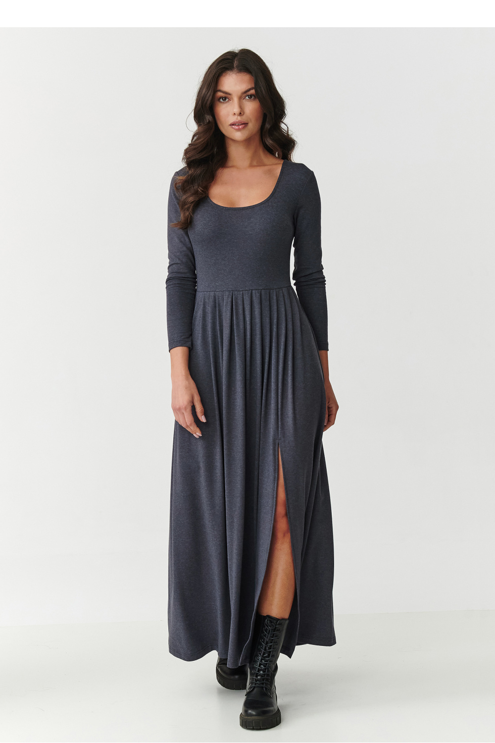 قطعة ملابس نسائية فيسكوز مريح وإيلاستين لمرونة مريحة من Makadamia – موديل 217164