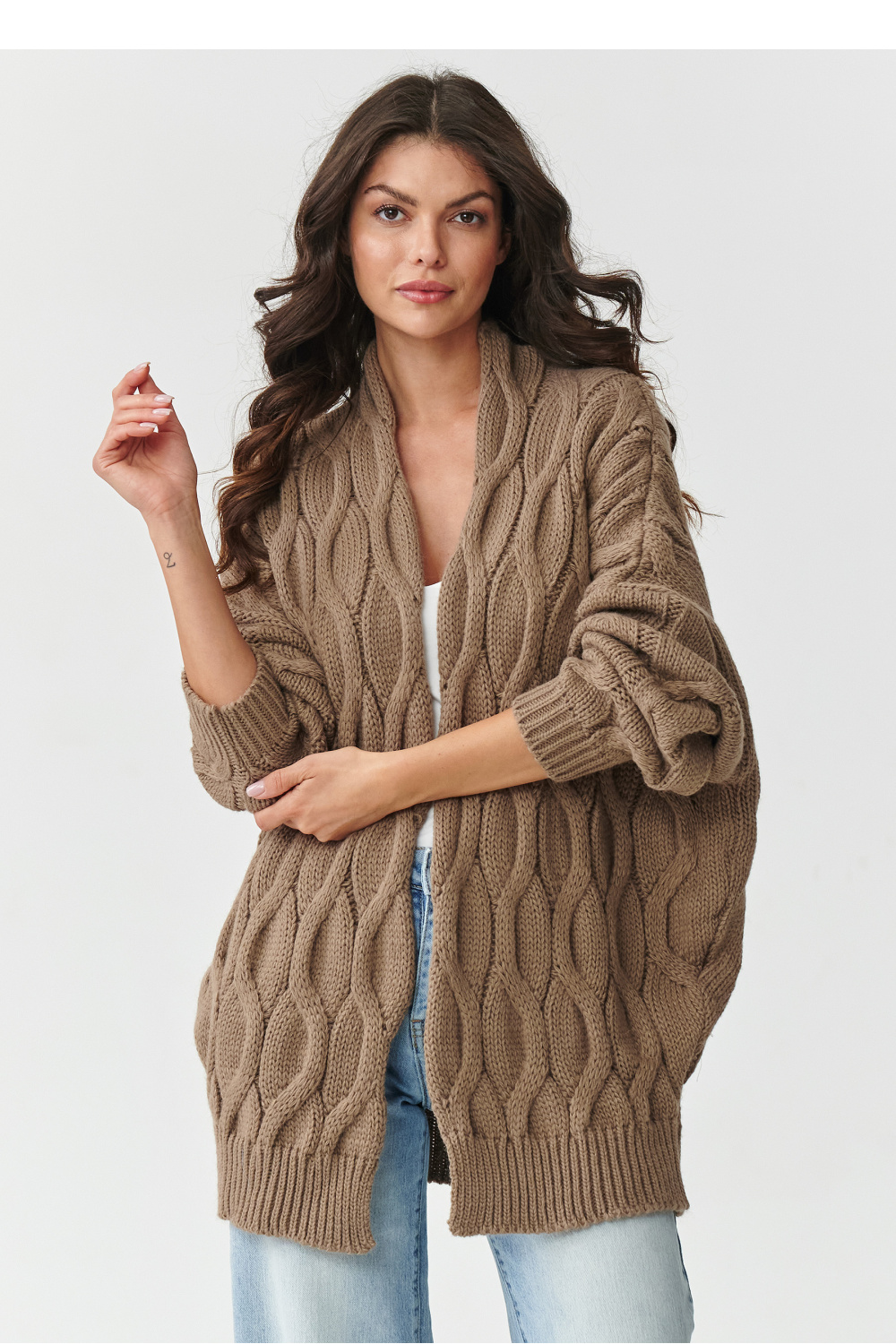 Cardigan model 217408 Makadamia