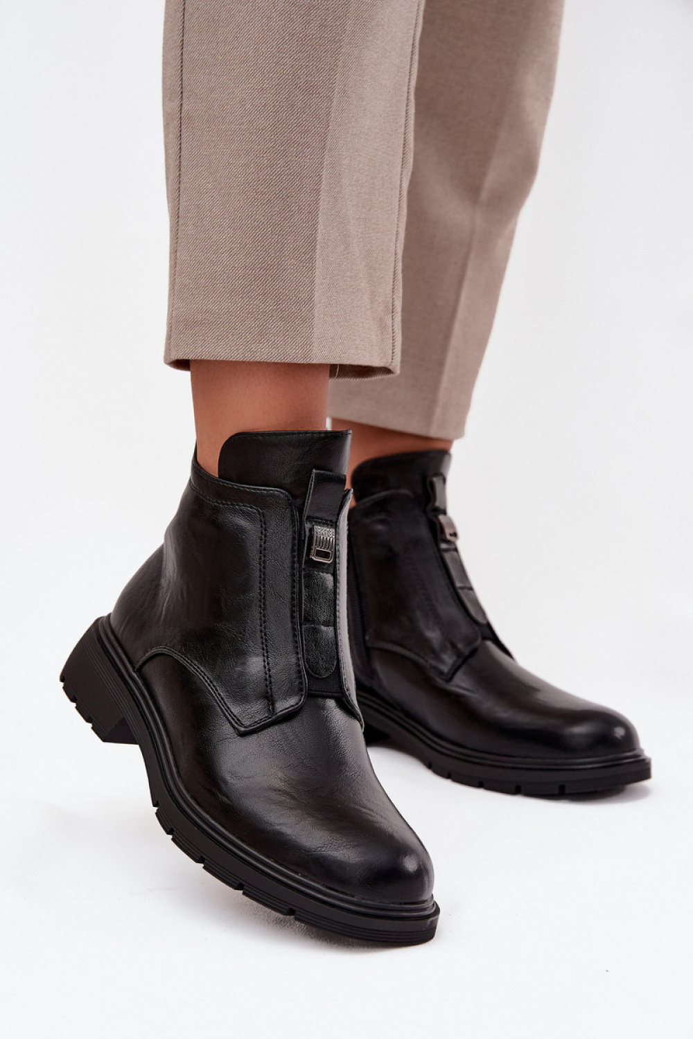 Boots model 217743 Step in style