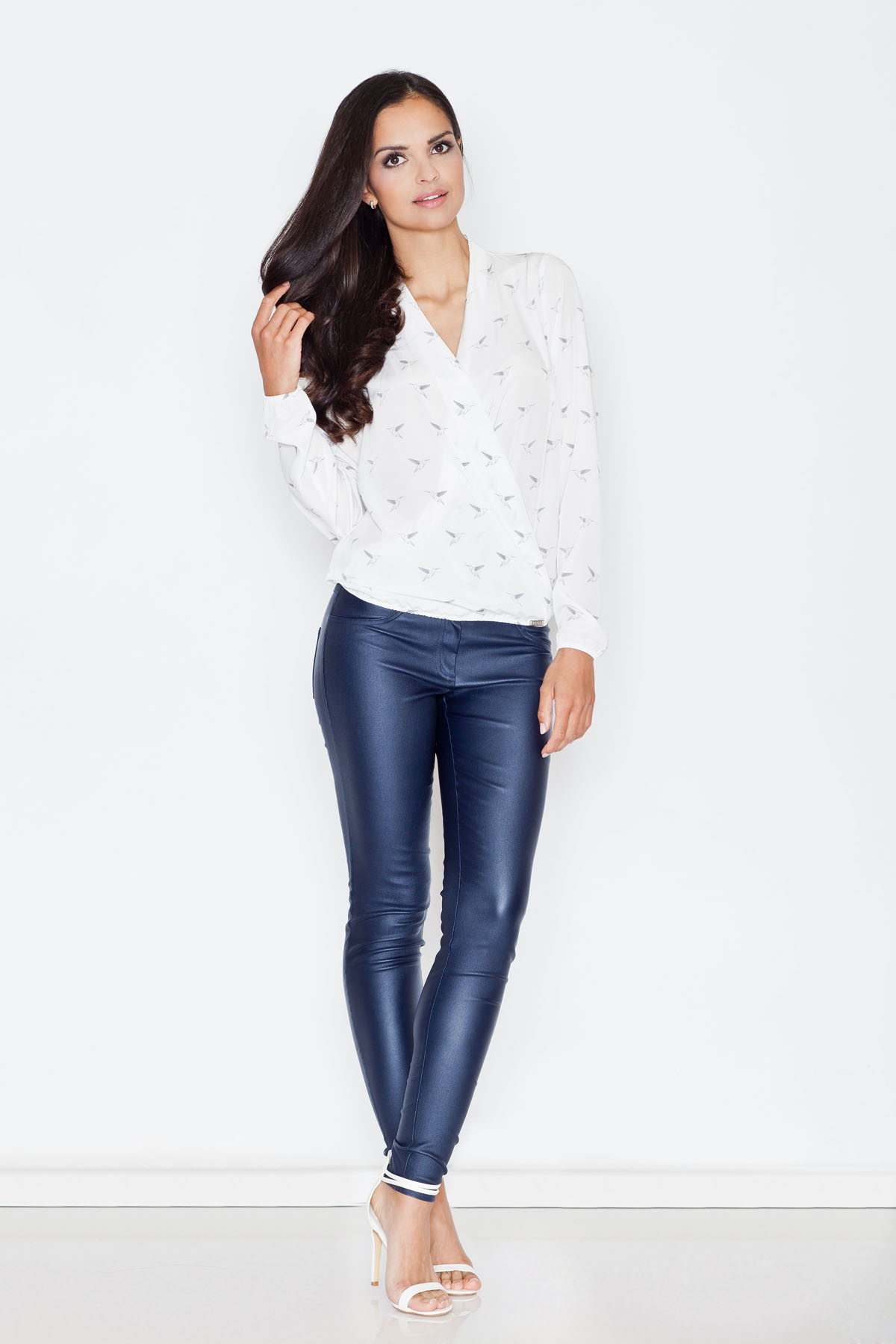 بلوزة نسائية بوليستر عالي الجودة من Figl – موديل 43771