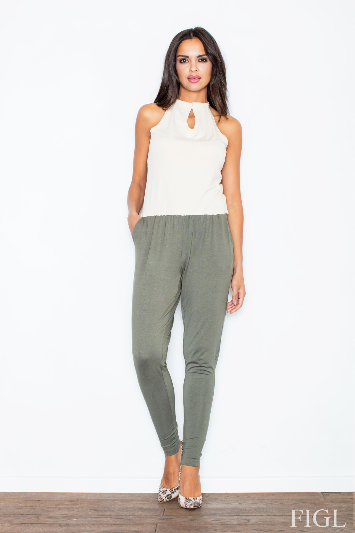 روب نسائي بوليستر عالي الجودة وإيلاستين لمرونة مريحة من Figl – موديل 49930